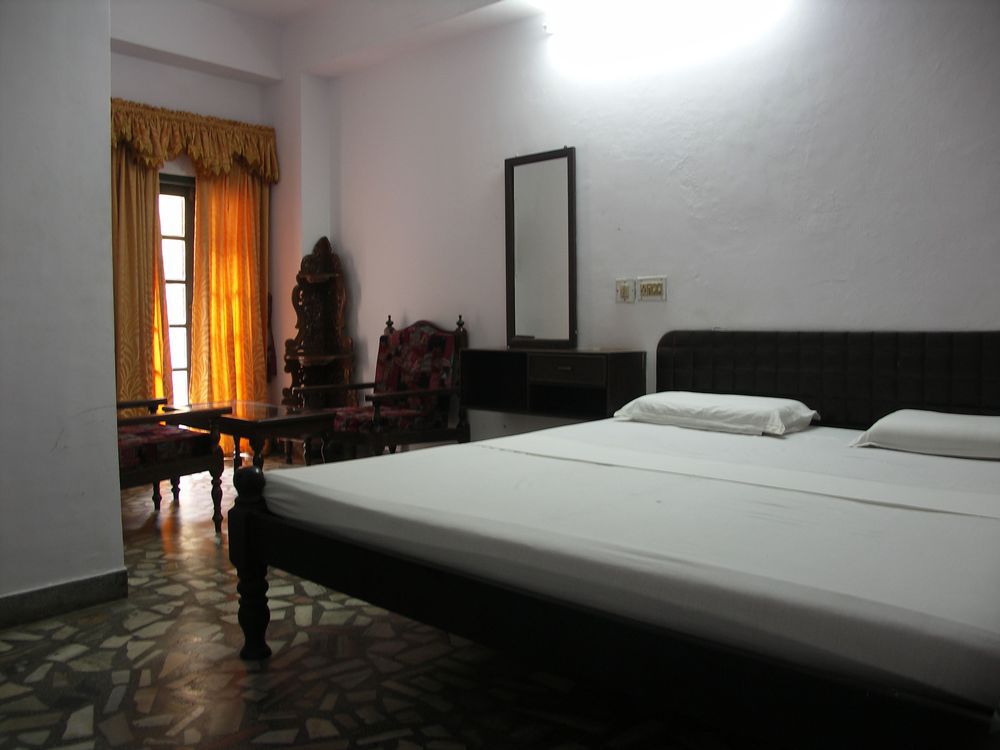 Hotel Park Avenue Kochi Rum bild